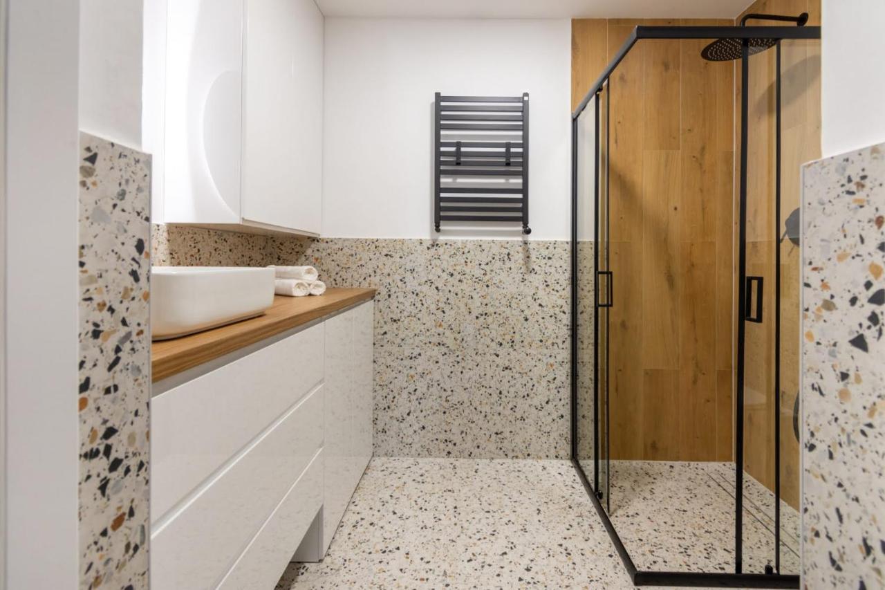 Apartamenty Ktw Katowice Exteriör bild